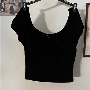 Blashe Black Women's Crop Top